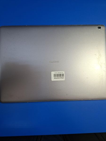 планшет Huawei MediaPad M3 Lite 10 32GB (BAH-L09) (c SIM) в Иркутск