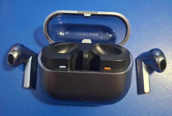 беспроводные наушники Samsung Galaxy Buds 3 (SM-R530/N) в Иркутск