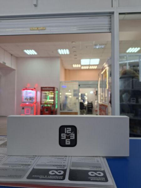 умные часы и браслеты Apple Watch SE 2 40mm (A2722) с СЗУ в Иркутск