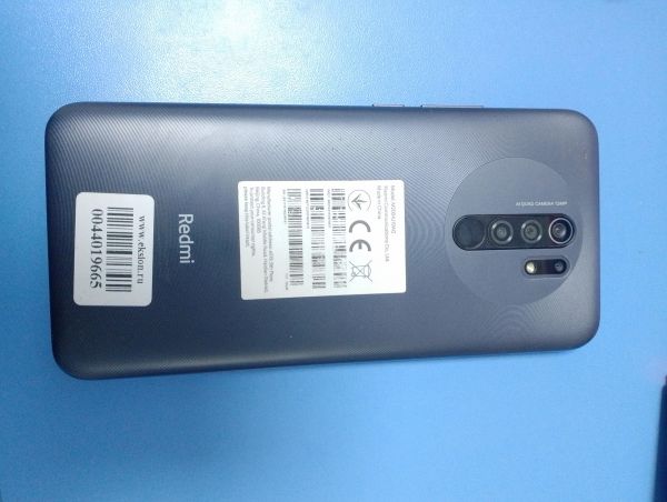 Купить Xiaomi Redmi 9 NFC 3/32GB (M2004J19AG) Duos в Иркутск за 3899 руб.