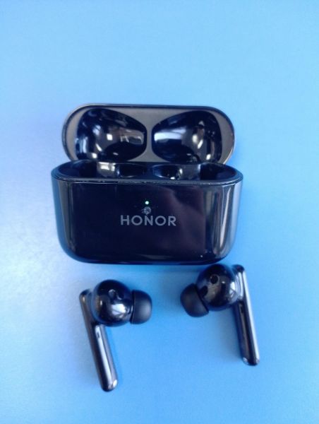 Купить Honor Earbuds 2 Lite (T0005C) в Иркутск за 1199 руб.