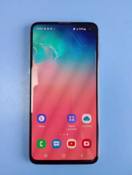 Купить Samsung Galaxy S10e 6/128GB (G970F) Duos в Иркутск за 8499 руб.