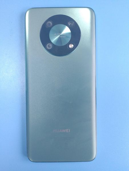 Купить Huawei Nova Y90 4/128GB (CTR-LX1) Duos в Иркутск за 7849 руб.