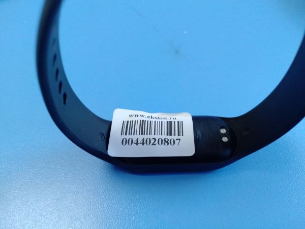 Купить Xiaomi Smart Band 7 (M2129B1) с СЗУ в Иркутск за 400 руб.