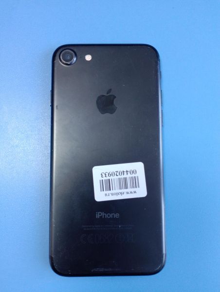 Купить Apple iPhone 7 32GB в Иркутск за 3399 руб.