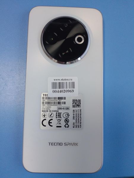 Купить TECNO Spark 30C 8/256GB (KL5n) Duos в Иркутск за 8649 руб.