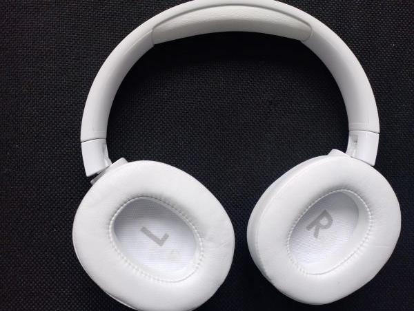 Купить JBL Tune 760NC в Иркутск за 2800 руб.