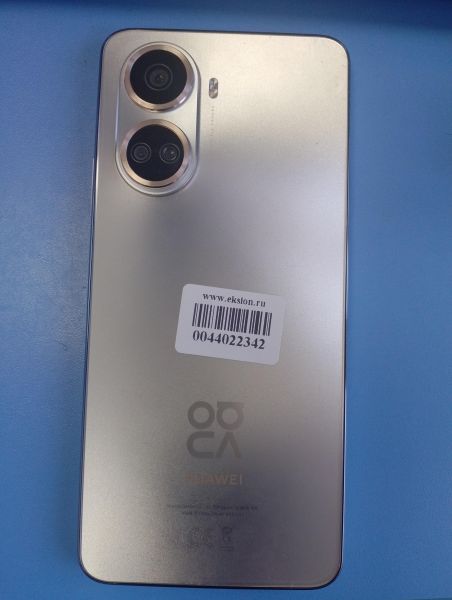 Купить Huawei Nova 10 SE 8/256GB (BNE-LX1) Duos в Иркутск за 7600 руб.