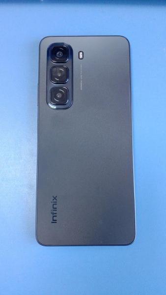 Купить Infinix Hot 50i 4/256GB (X6531B) Duos в Иркутск за 5100 руб.