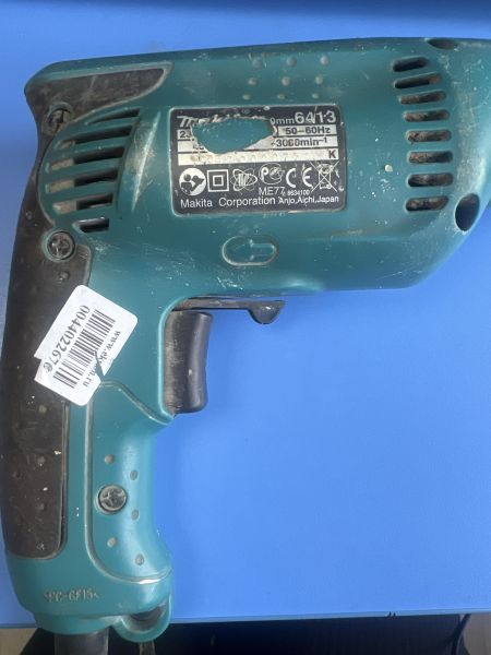 Купить Makita 6413 в Иркутск за 1950 руб.