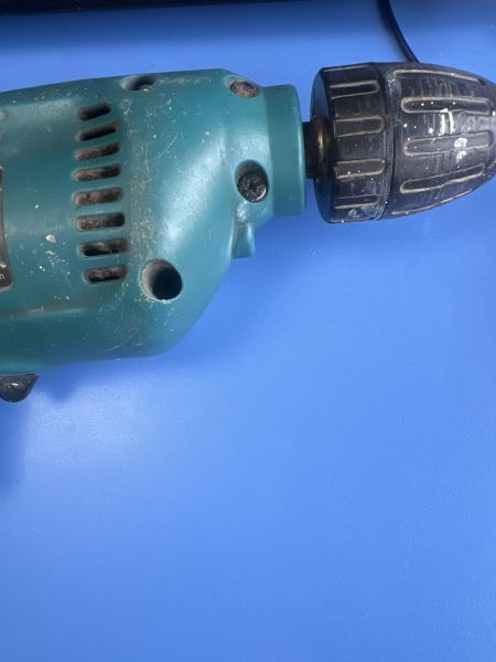 Купить Makita 6413 в Иркутск за 1950 руб.