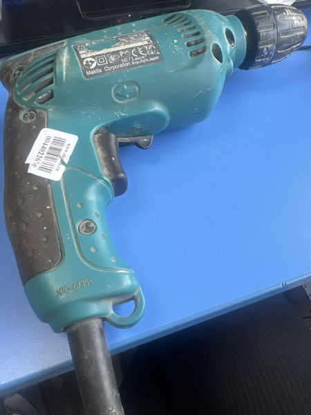 Купить Makita 6413 в Иркутск за 1950 руб.