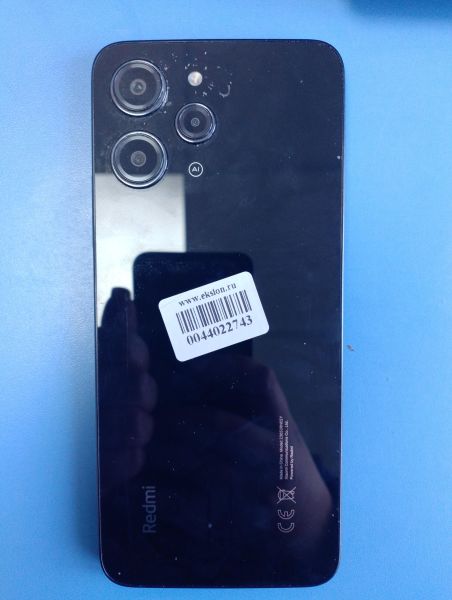 Купить Xiaomi Redmi 12 4/128GB (23053RN02Y) Duos в Иркутск за 3300 руб.