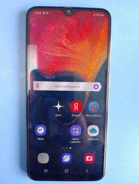 Купить Samsung Galaxy A50 2019 4/64GB (A505FN) Duos в Иркутск за 4300 руб.