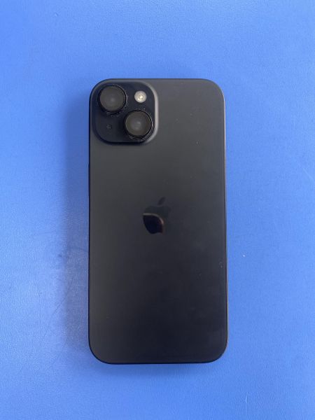 Купить Apple iPhone 15 128GB в Иркутск за 47750 руб.
