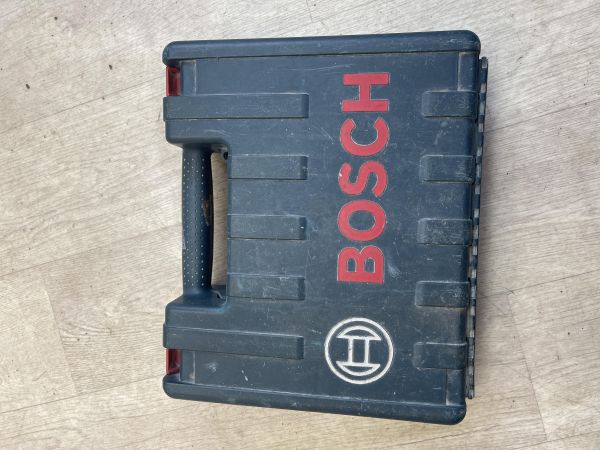 Купить Bosch GSR 1440-LI с СЗУ в Иркутск за 3200 руб.