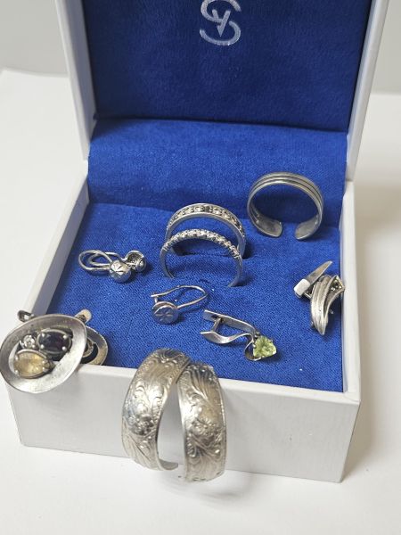 Купить Лом или горсть серебро 925 7,95g, вес изделия 17.55g в Иркутск за 850 руб.