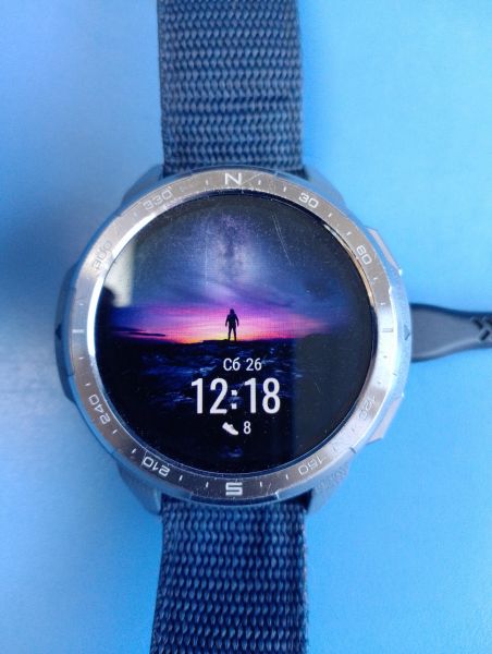 Купить Huawei Honor Watch GS Pro (KAN-B19/B39) с СЗУ в Иркутск за 1400 руб.