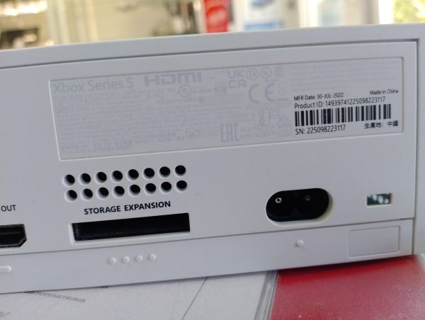 Купить Microsoft Xbox Series S 512GB (1885) в Иркутск за 17200 руб.