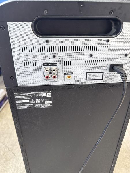 Купить Sony MHC-V11 в Иркутск за 9900 руб.