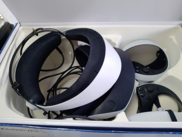 Купить Sony PlayStation VR2 (CFI-ZVR1) в Иркутск за 27000 руб.