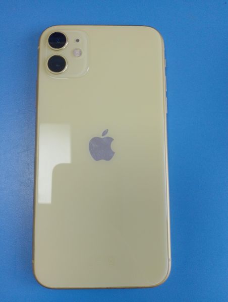 Купить Apple iPhone 11 128GB в Иркутск за 14000 руб.