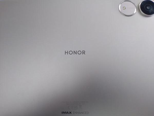 Купить Honor Pad V9 8/256GB (ROL-W00) (без SIM) в Иркутск за 14900 руб.