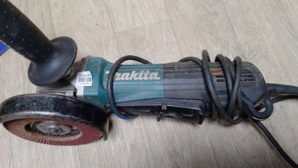 Купить Makita GA5050R в Иркутск за 4500 руб.