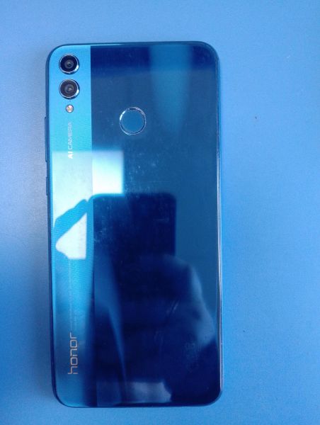 Купить Honor 8X 4/64GB (JSN-L21) Duos в Иркутск за 2000 руб.