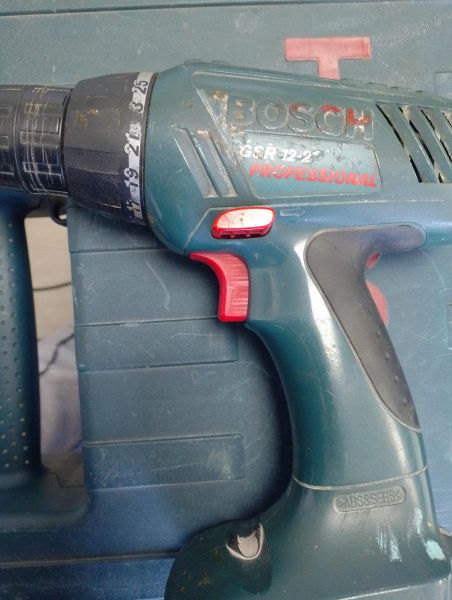 Купить Bosch GSR 12-2 Professional с СЗУ в Иркутск за 1700 руб.