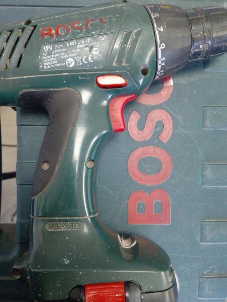 Купить Bosch GSR 12-2 Professional с СЗУ в Иркутск за 1700 руб.