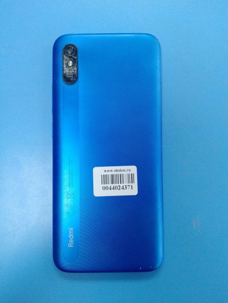 Купить Xiaomi Redmi 9A 2/32GB (M2006C3LG/M2006C3LI) Duos в Иркутск за 2200 руб.