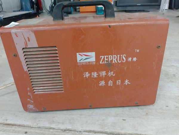 Купить Толстяк Саша Инструмент ZX7-200 в Иркутск за 2600 руб.