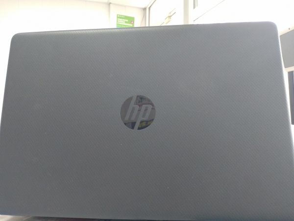 Купить HP 15-gw0040ur 22J32EA в Иркутск за 20600 руб.