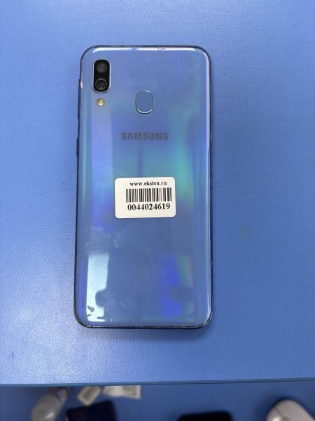 Купить Samsung Galaxy A40 2019 4/64GB (A405FM) Duos в Иркутск за 4100 руб.