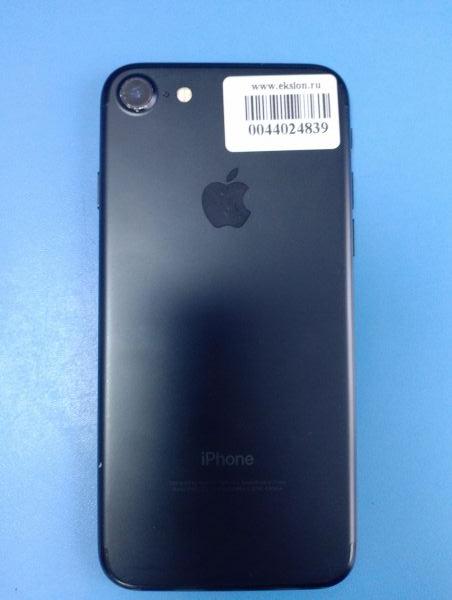 Купить Apple iPhone 7 128GB в Иркутск за 5400 руб.