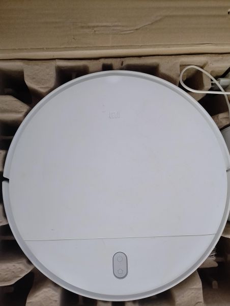 робот-пылесос Xiaomi Mi Robot Vacuum-Mop Essential (MJSTG1) с СЗУ в Иркутск
