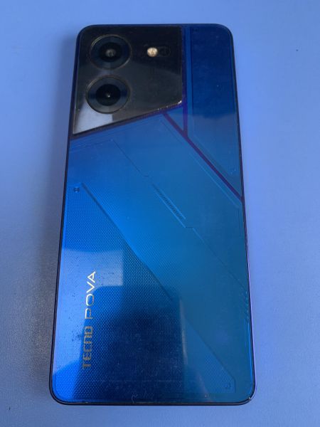 Купить TECNO Pova 5 8/128GB (LH7n) Duos в Иркутск за 4000 руб.