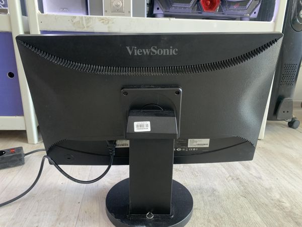 Купить Viewsonic VG2233-LED в Иркутск за 1200 руб.