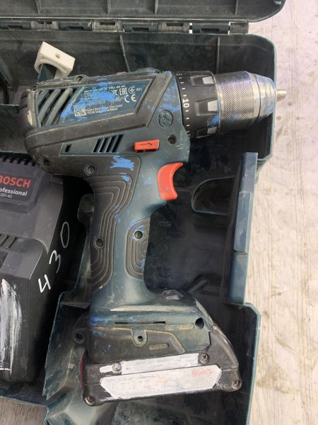 Купить Bosch GSR 18V-28 с СЗУ в Иркутск за 4900 руб.