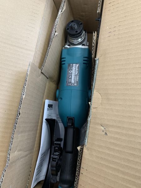 Купить Makita GA6021C в Иркутск за 6100 руб.