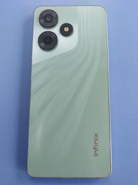 сотовый телефон Infinix Hot 30 8/128GB (X6831) Duos в Иркутск