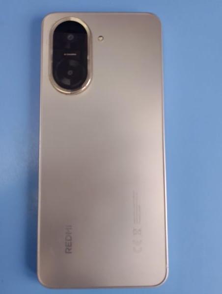 Купить Xiaomi Redmi A5 4/128GB (25028RN03A) Duos в Иркутск за 4300 руб.