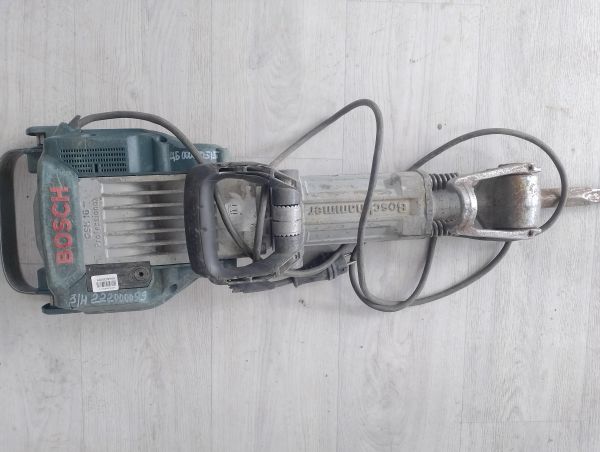 отбойный молоток и бетонолом Bosch GSH 16-28 в Иркутск
