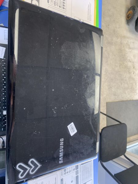 Купить Samsung NP-RC530 (i7-2670QM, GT 540M, 4GB RAM, 500GB HDD) в Иркутск за 6400 руб.