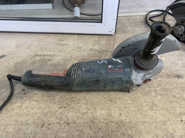 Купить Bosch GWS 24-230 JH Professional в Иркутск за 6700 руб.