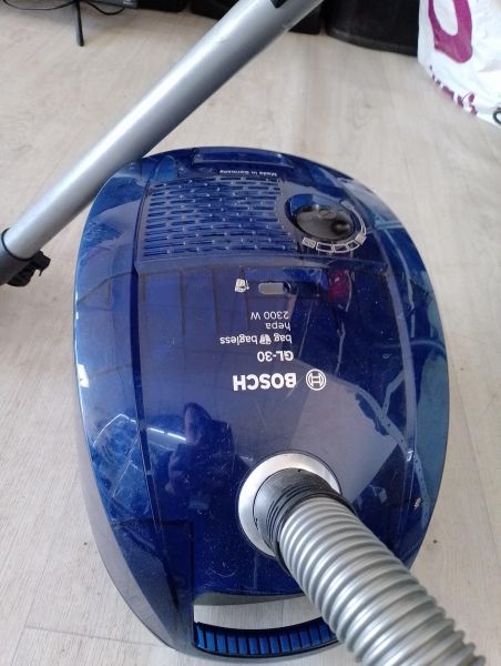 Купить Bosch BSGL32383 в Иркутск за 2400 руб.