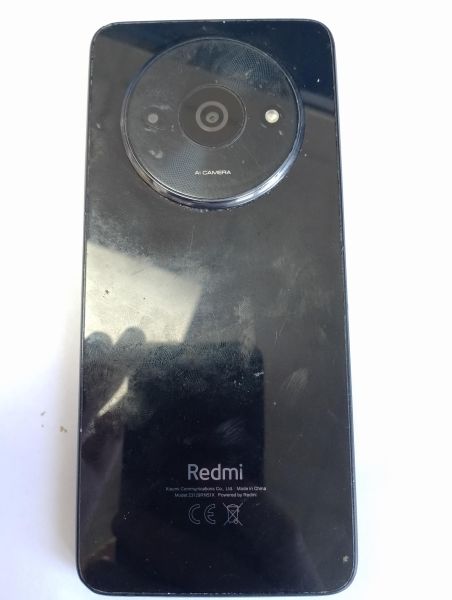 Купить Xiaomi Redmi A3 4/128GB (23129RN51X) Duos в Иркутск за 1500 руб.