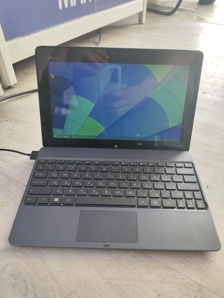 планшет ASUS VivoTab RT 3G 64GB (TF600TG) (с SIM) в Иркутск