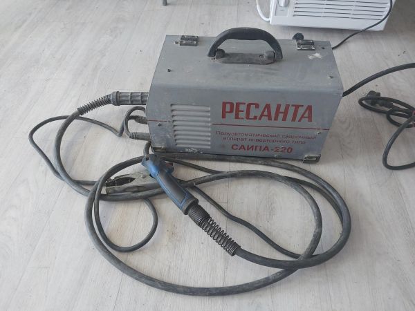 сварочный аппарат РЕСАНТА САИПА-220 в Иркутск